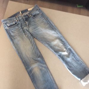26’ Rag &  Bone “THE DRE” boyfriend jeans.